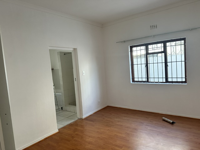 To Let 2 Bedroom Property for Rent in Wynberg Western Cape